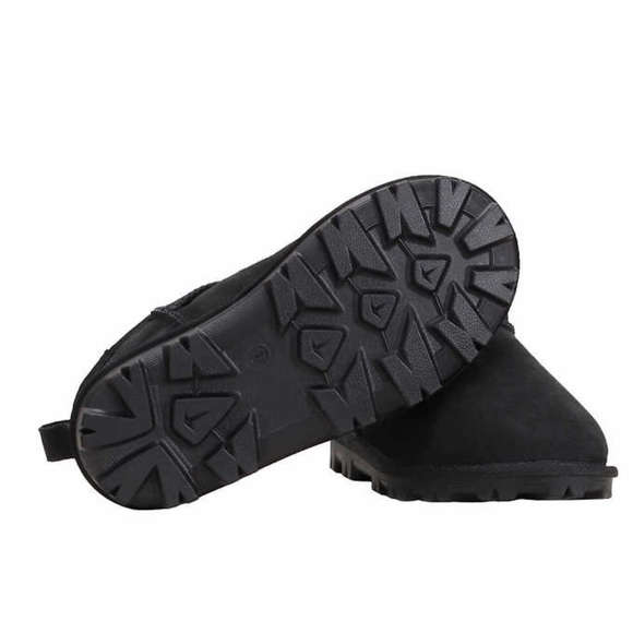 NWT Kid's Shearling Ankle Boot - Picture 6 of 6